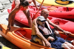 Esperienza in canoa per diversamente abili, non vedenti